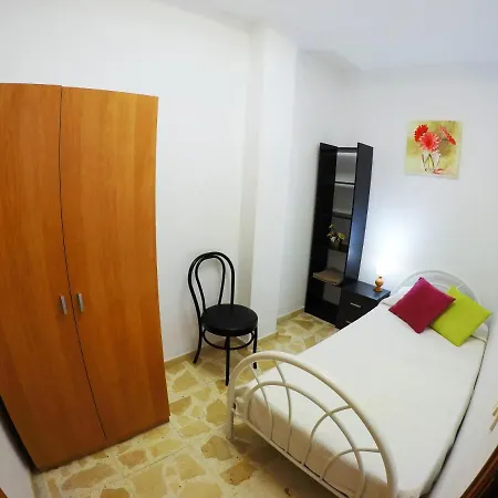 Huertas, En El Suculum Appartement El Meson